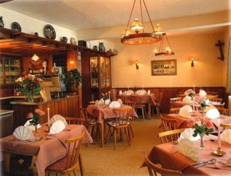 Bayerischer Hof Amorbach Buitenkant foto